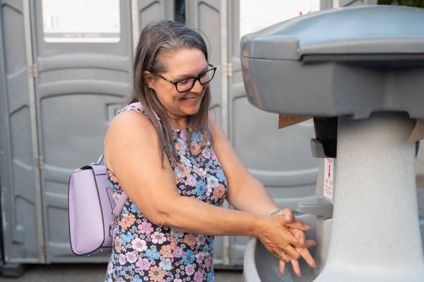 Portable Toilet Options We Offer in Keokuk, IA